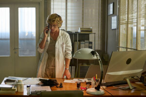 Cécile de France in una scena della serie The Swarm – fotografia di Stefano Delìa